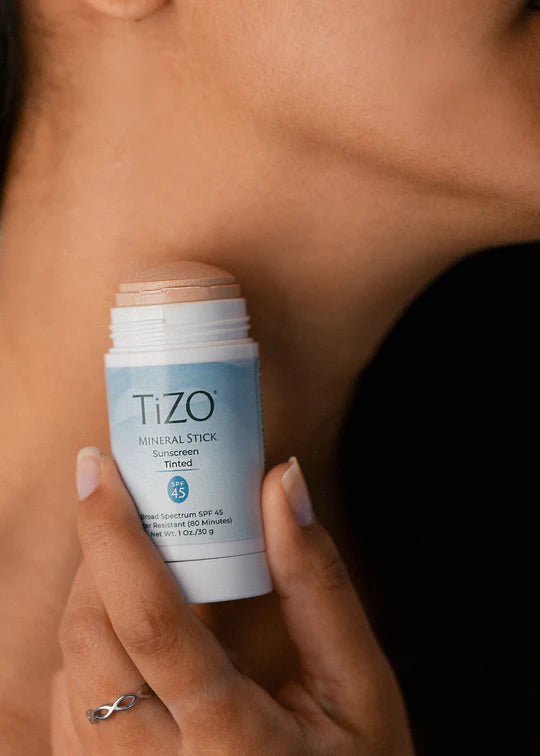 Tizo Mineral Stick Tinted